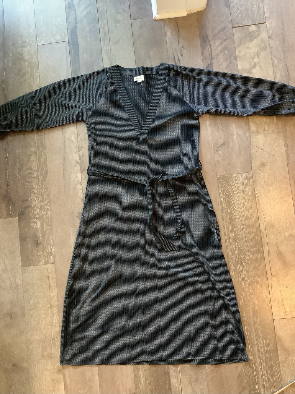 Black Lightweight V-Neck Midi Dress